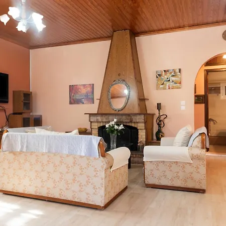 Marianna's Lefkimmi (Corfu)