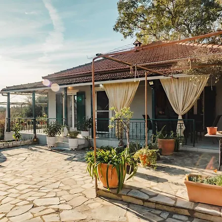 Marianna's Lefkimmi (Corfu)